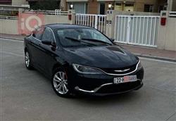 Chrysler 200